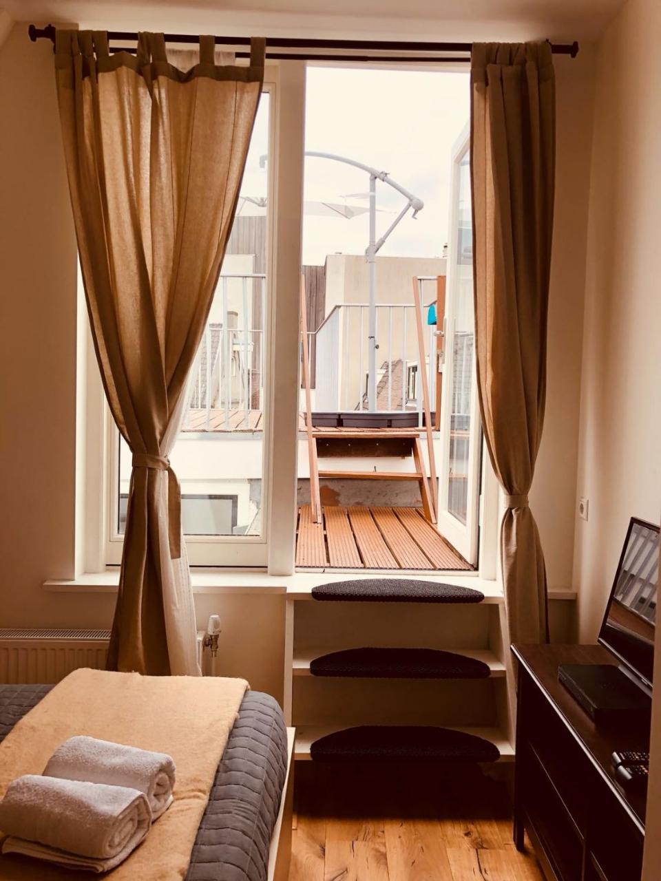 Bed and Breakfast A'Dam Rooftop Lux à Amsterdam Extérieur photo